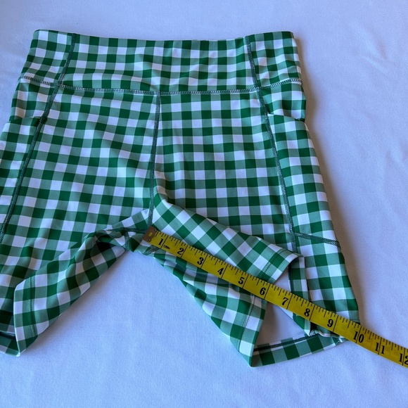 Tuckernuck Tnuck Sport Green Sport Trellis Gingham 6 in Ava Bike Shorts - Picture 9 of 11